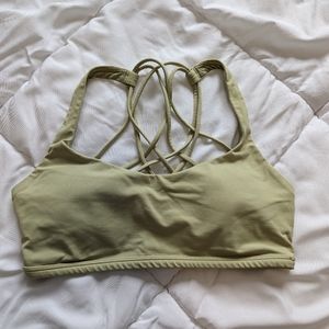 Lululemon Free to Be Sports Bra